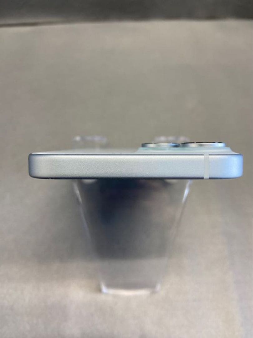 超美品 国内版 SIMフリー iPhone15 256GB ブルー色