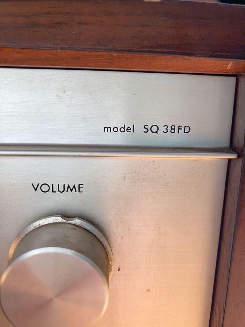 ジャンク品ラックスマン SQ38FD プリメインアンプ