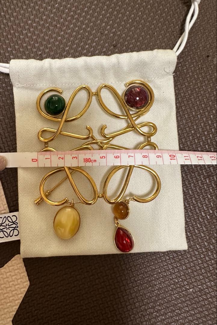 ロエベ　LOEWE ブローチ