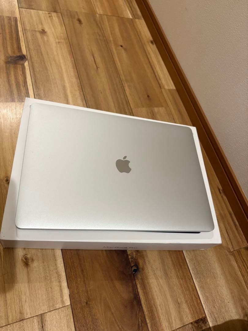 MacBook pro/2019/16インチ/1TB/メモリ16GB