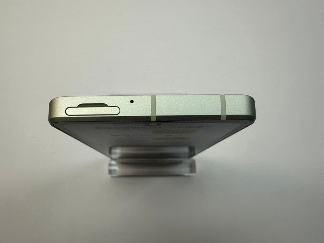 極美品 Aquos sense8 docomo 128GB グリーン