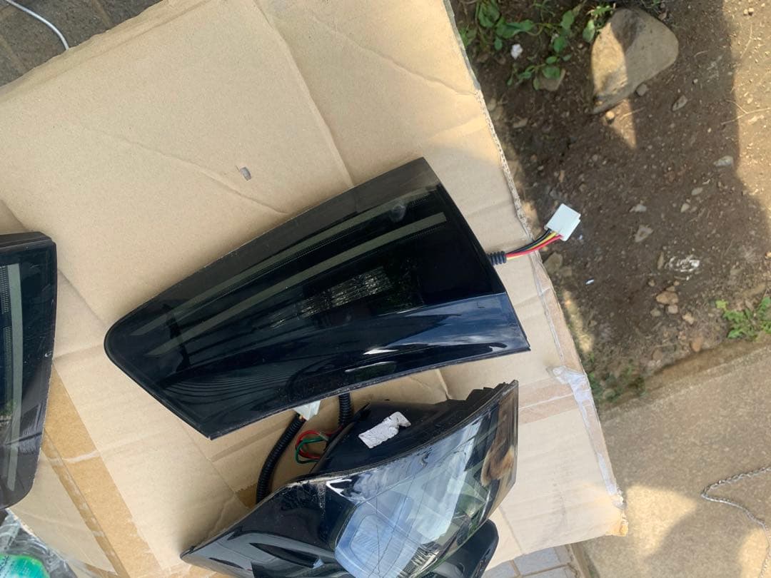 レクサス IS 社外LEDテールランプ左右4点