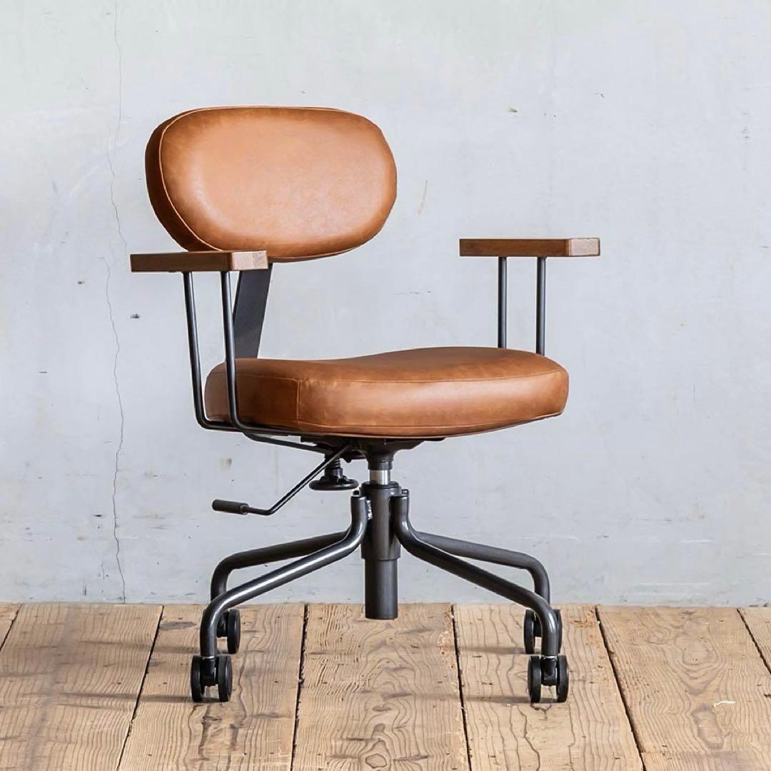 CRASH GATE ランドデスクチェア