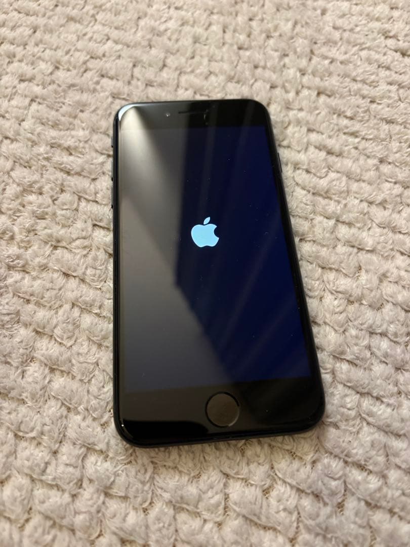 iPhoneSE 第三世代 64GB ミッドナイト