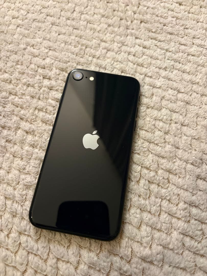 iPhoneSE 第三世代 64GB ミッドナイト