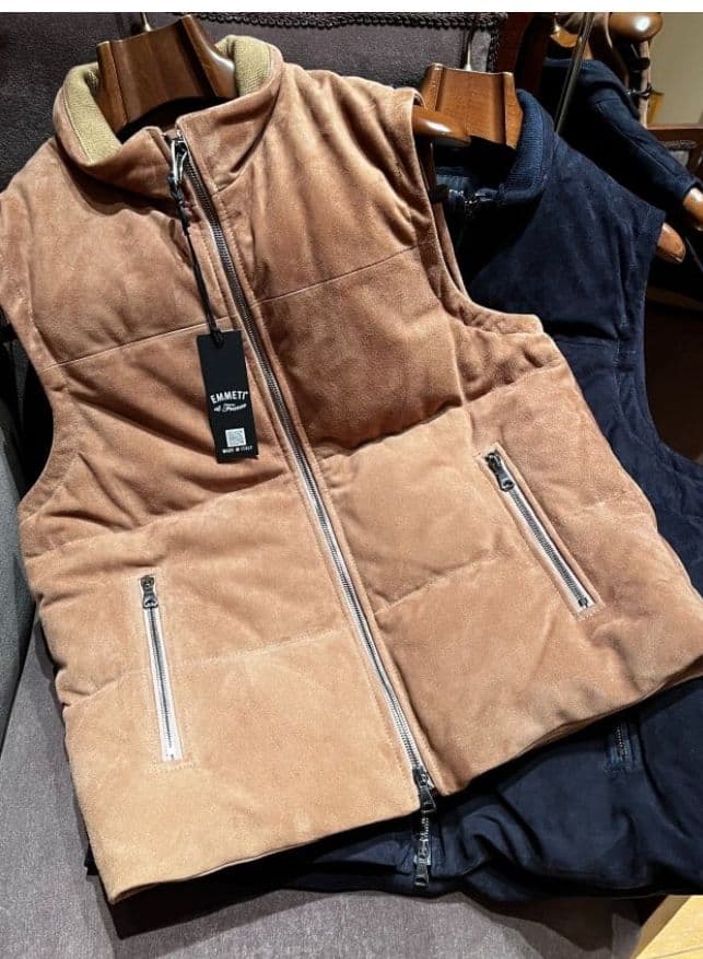 エンメティ ビームス別注スウェードダウンベスト