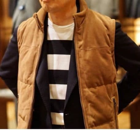 エンメティ ビームス別注スウェードダウンベスト