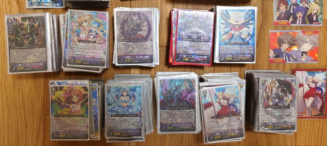 ヴァンガード 引退品　デッキ多数　pスタンパーツ等