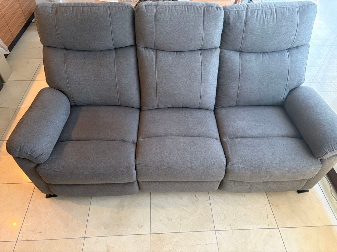 【設置費込み・たのメル便】ニトリ　電動リクライニングソファ　グラッゼ2