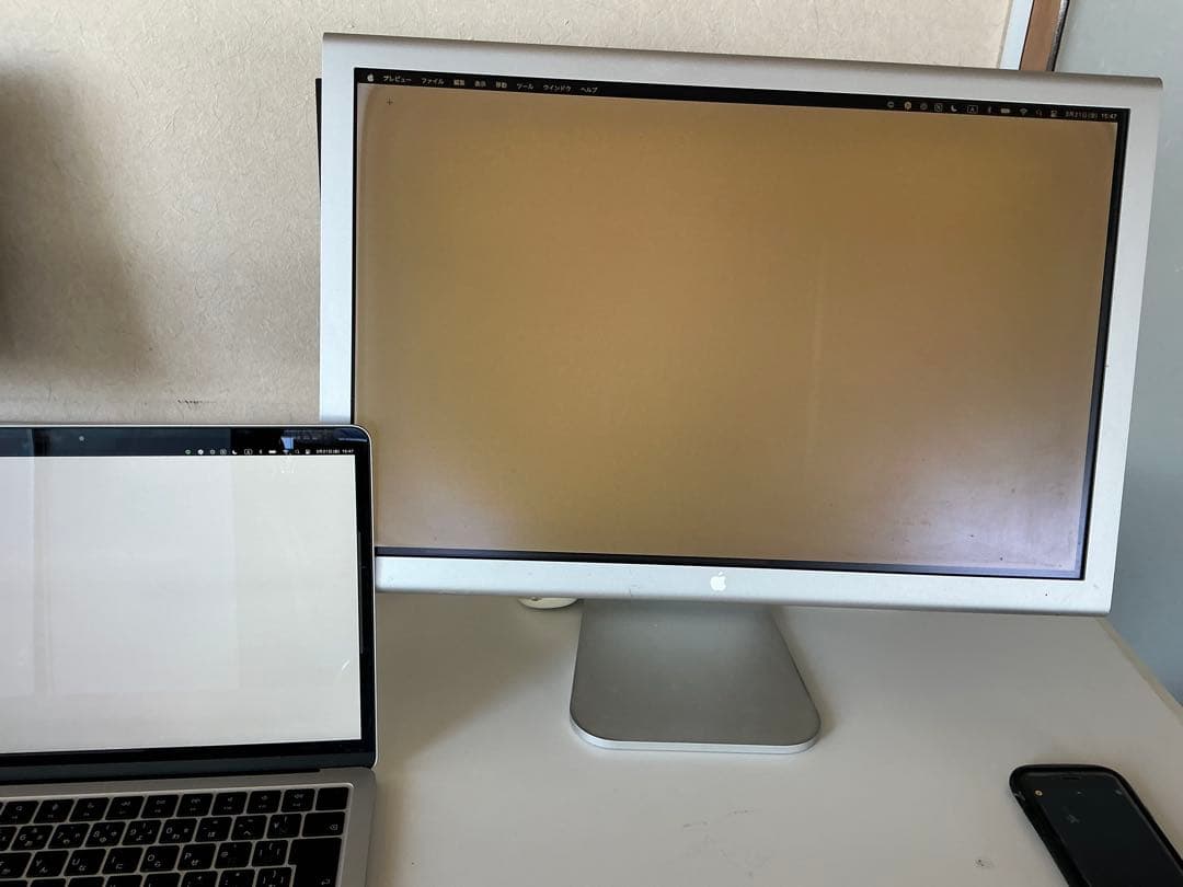 apple cinemaディスプレイ 20インチ