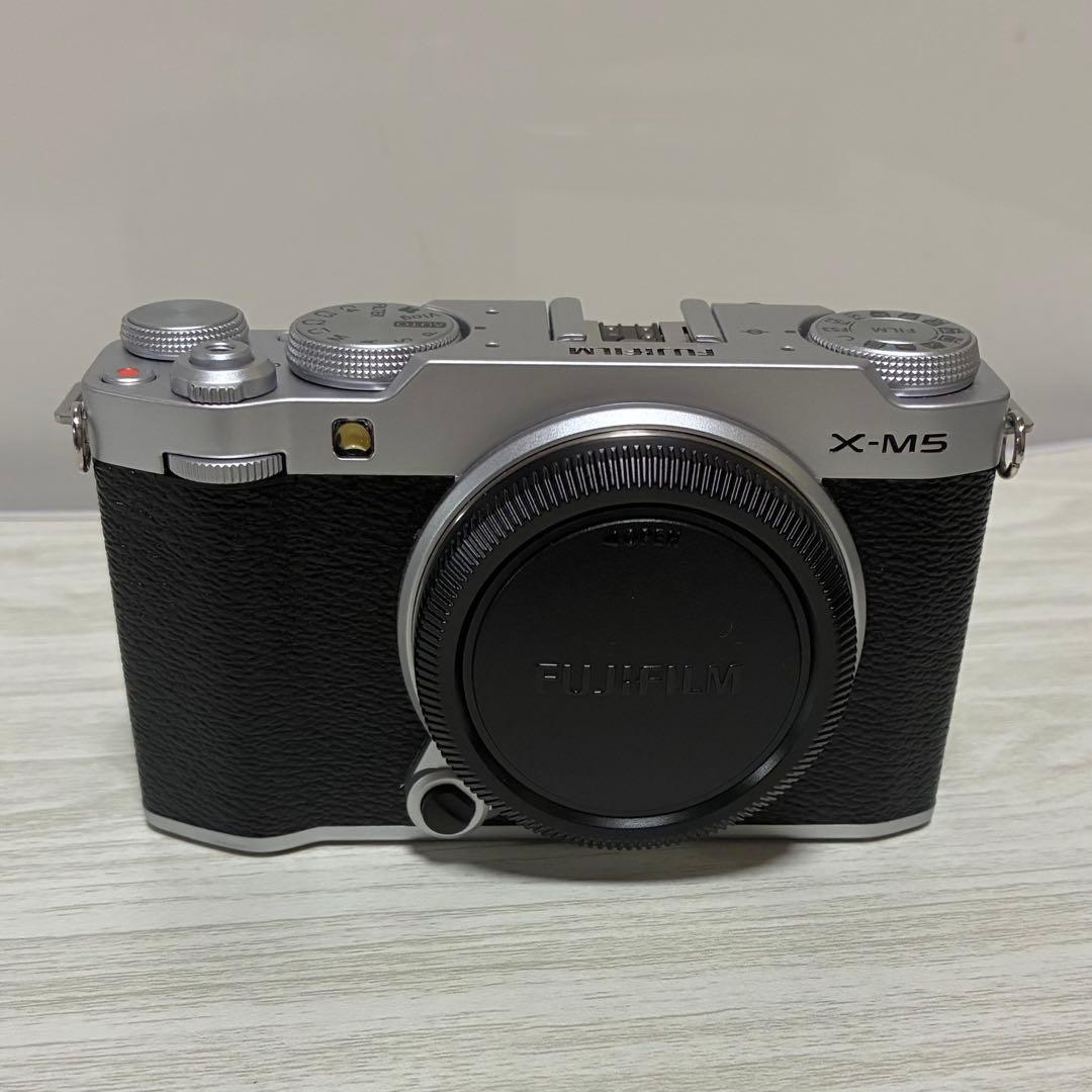 【お値下げ不可】FUJIFILM X-M5 本体のみ