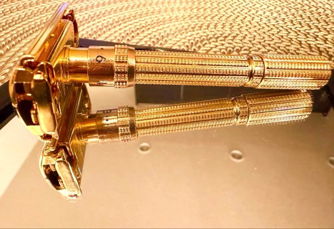 ジレット エグゼクティブ　ファットボーイ　ゴールド （調整式両刃カミソリ）