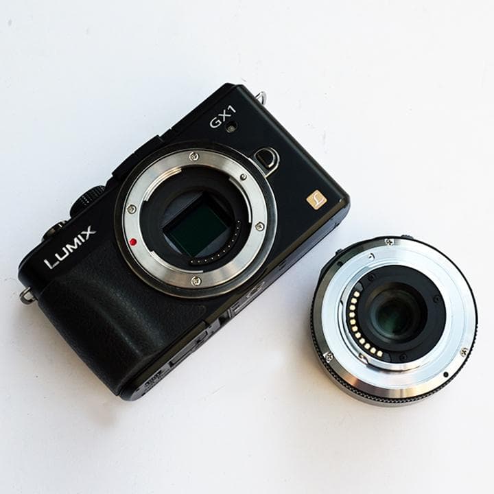 パナソニック ミラーレス一眼カメラ ルミックス GX1 レンズキット