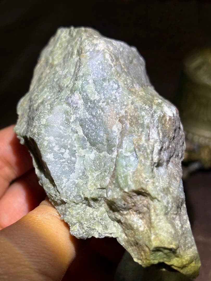 ☆別格高級品質！帝王秘宝①！美緑！若桜翡翠　ジェダイト　原石