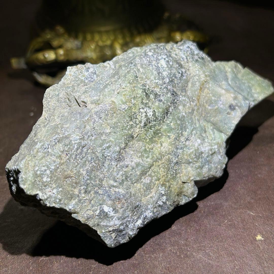 ☆別格高級品質！帝王秘宝①！美緑！若桜翡翠　ジェダイト　原石