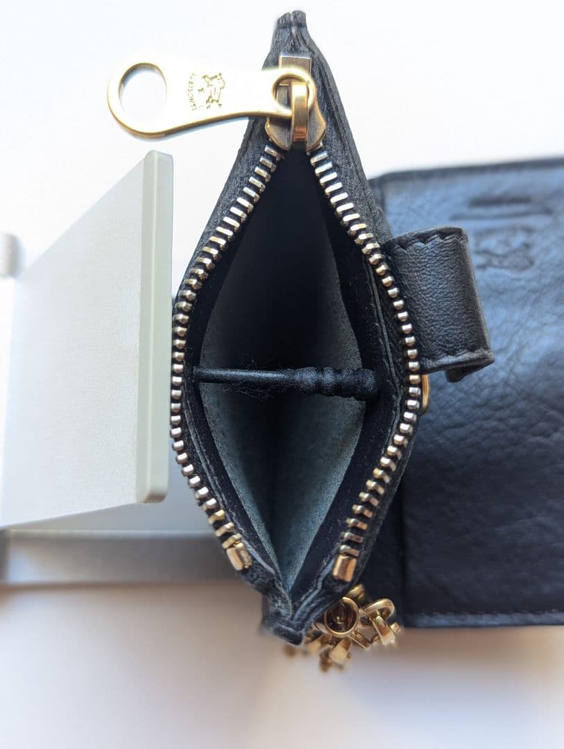 イルビゾンテ キーケース パース ブラック 男女兼用