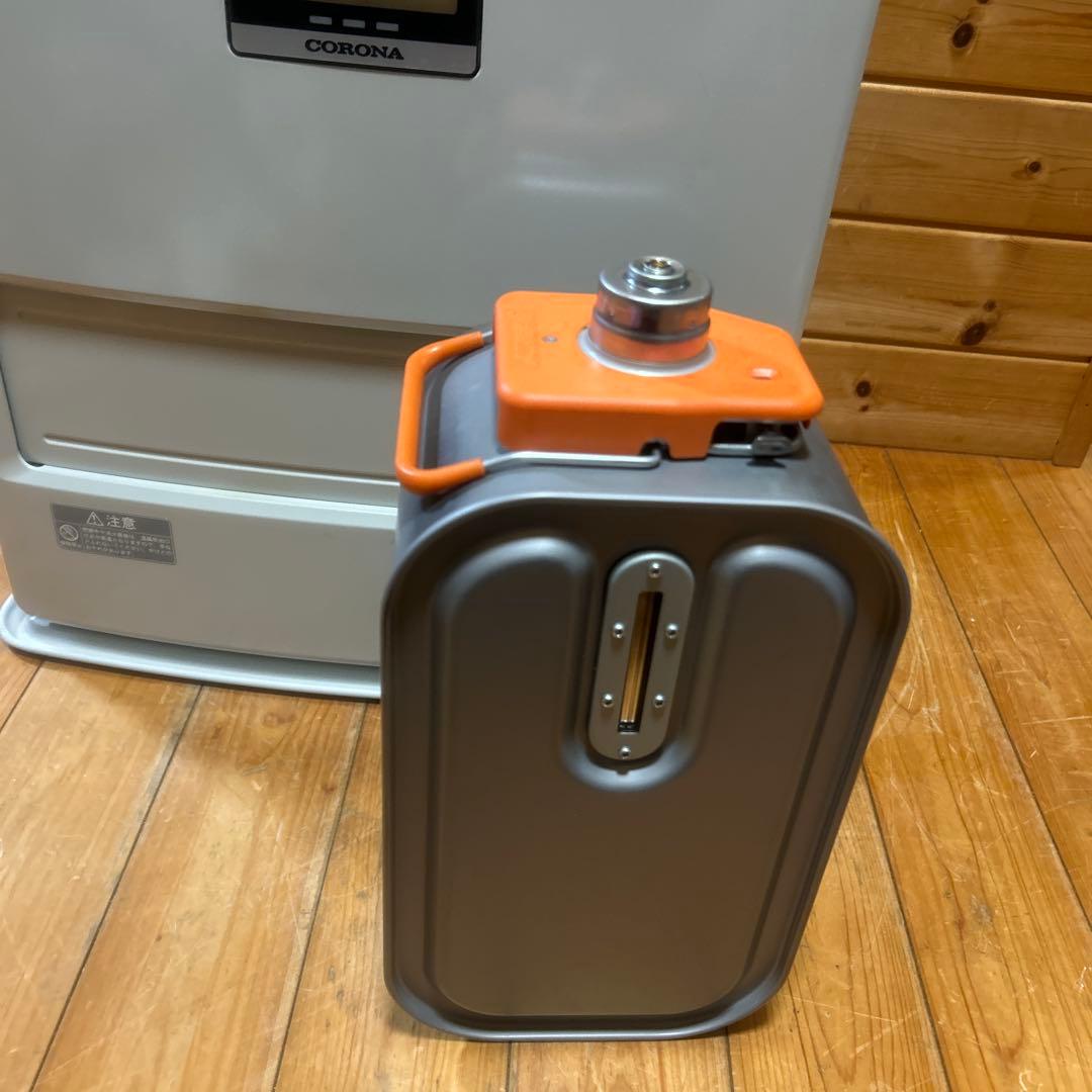 ￼￼￼シャッター式コロナ石油ファンヒータ －FH-EX4611BY 2011年製