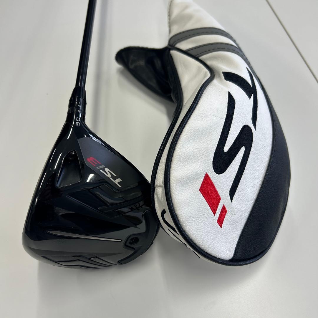 タイトリスト　ドライバー　TSi3 9.0 ヘッドカバー有り。