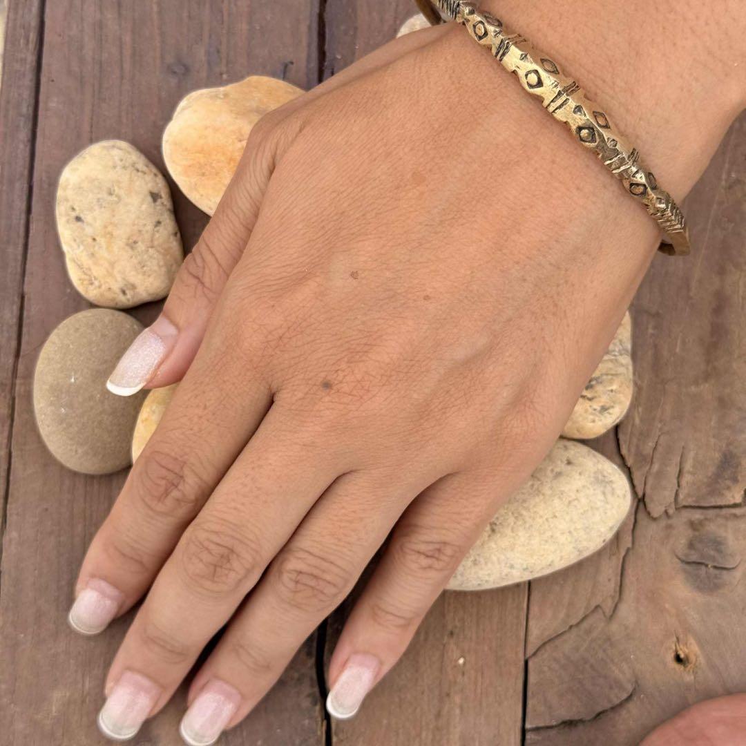 「バダウィ」ボールチップブレスレット