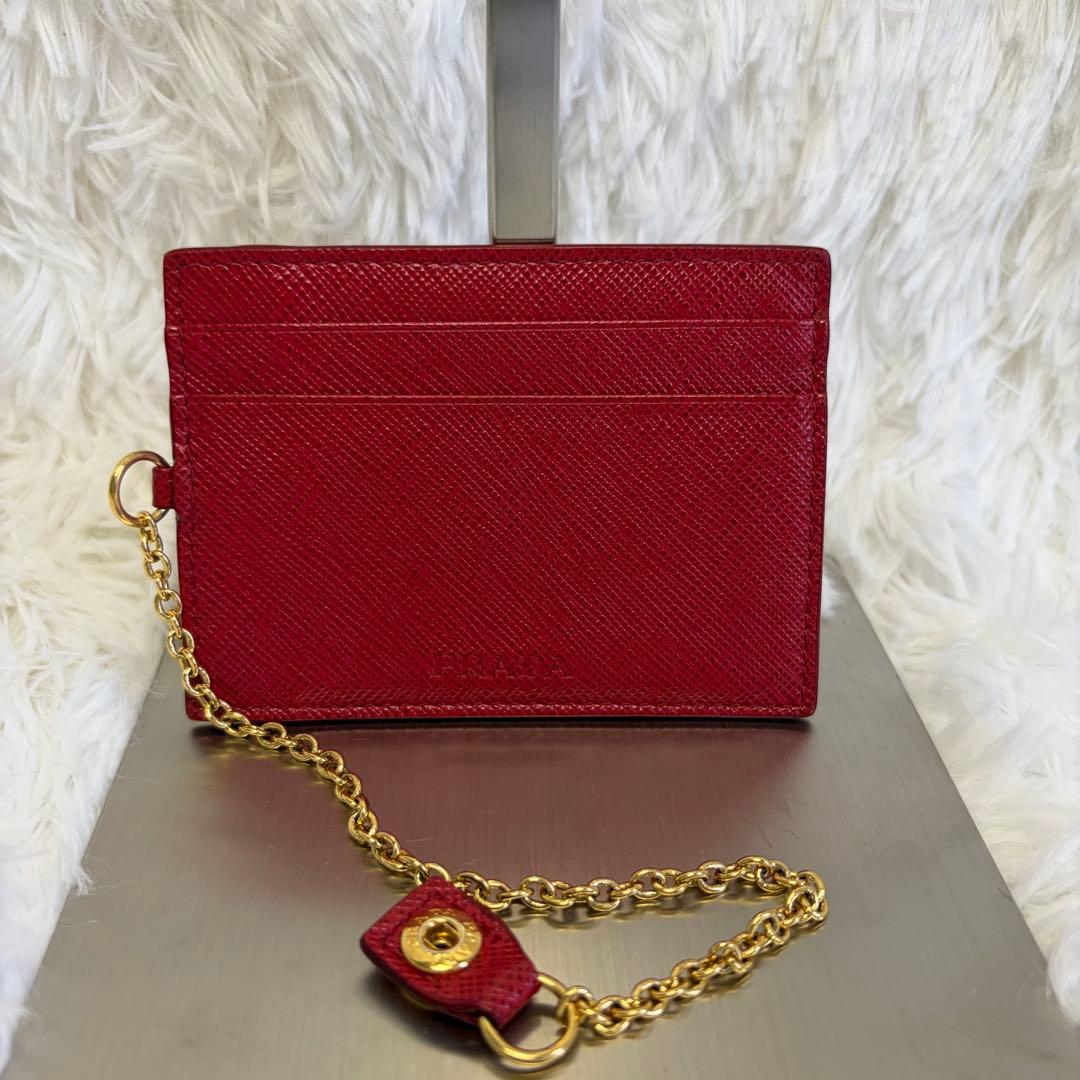 ✨極美品✨PRADA サフィアーノ　長財布　カードケース　レッド　メタルロゴ