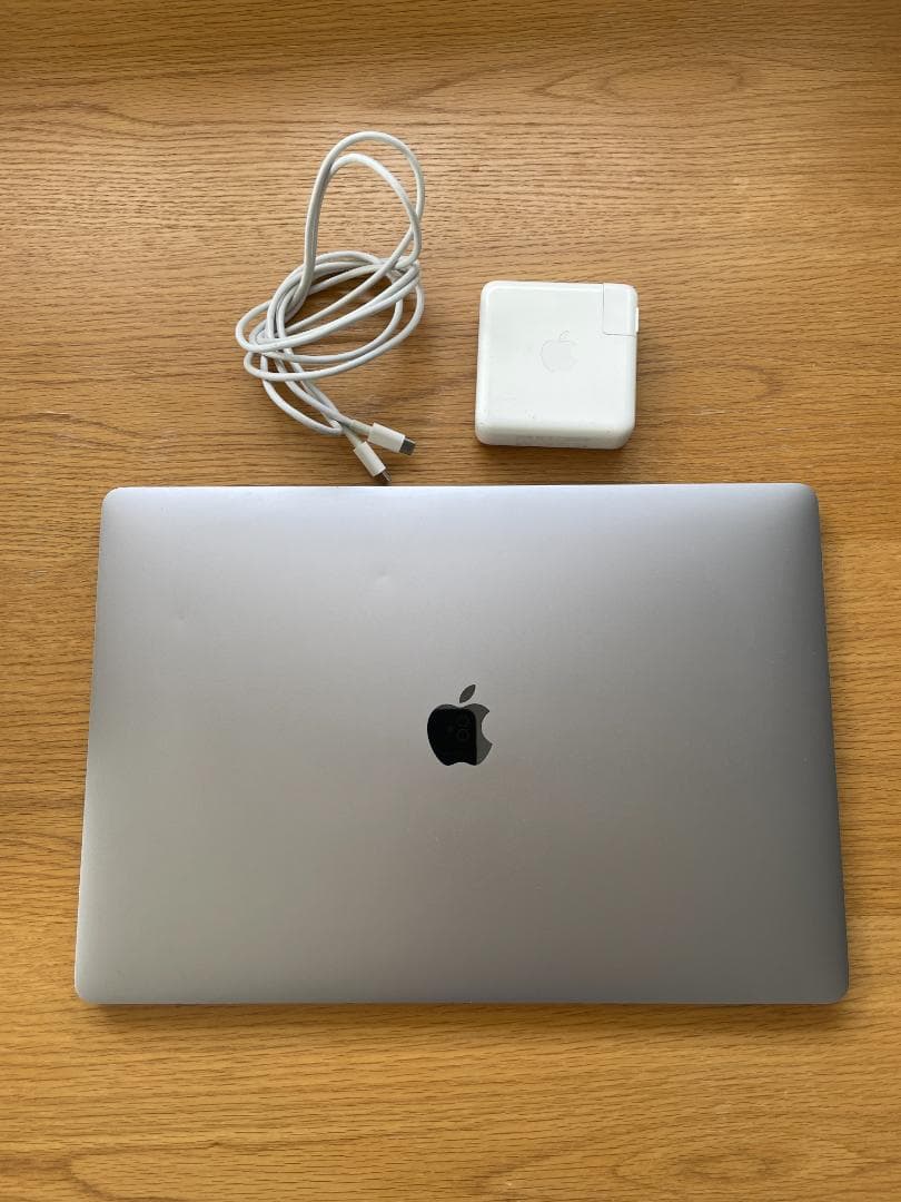 MacBook Pro 16インチ (2019) 16GB/充電器付き
