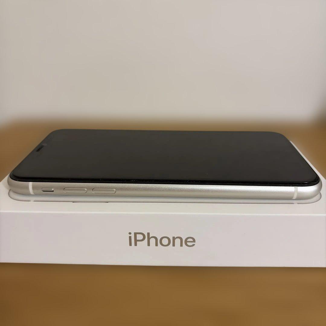Apple iPhone 11 ホワイト 128GB
