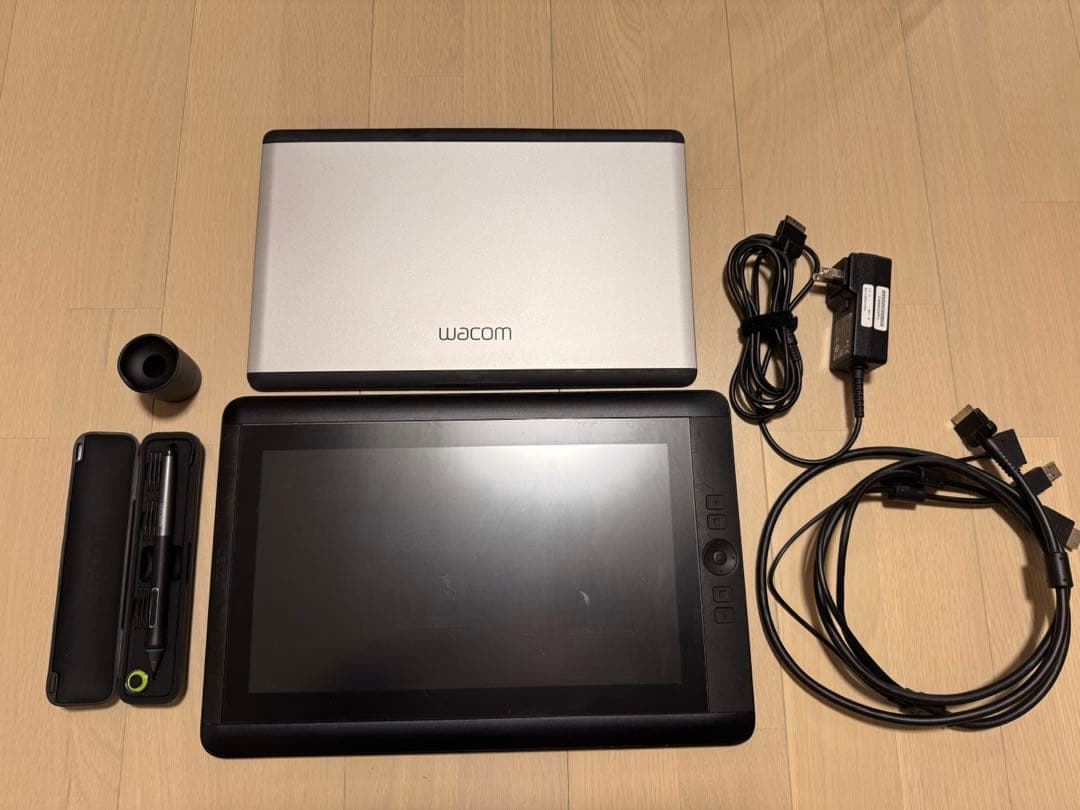 WACOM Cintiq 13HD ペンタブレット DTK-1301