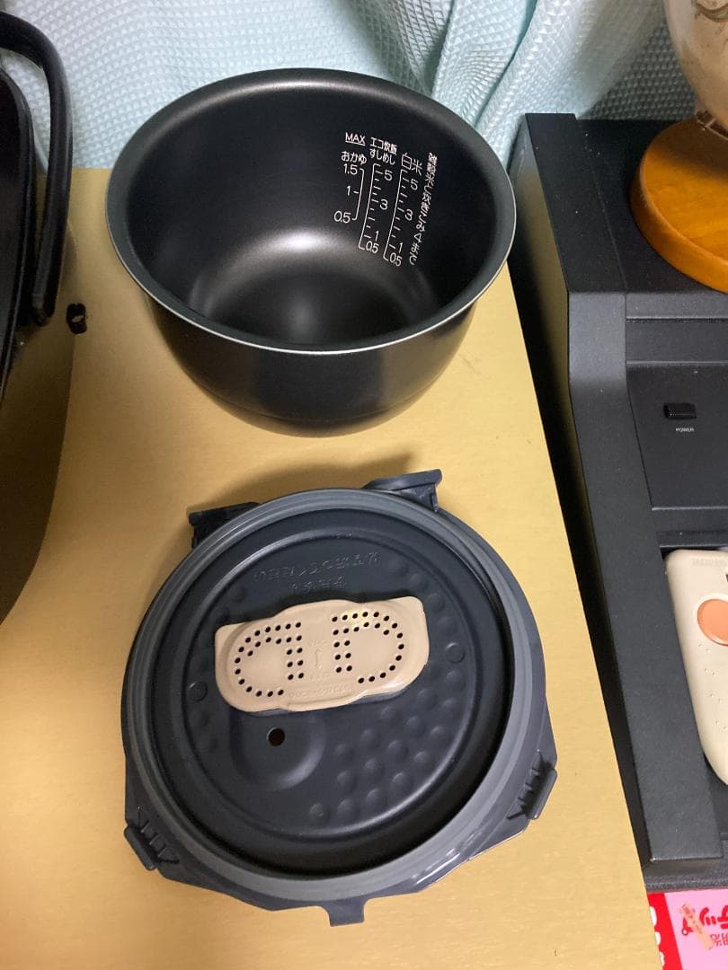 ★★象印　圧力　NP-ZG10　2018年製　5.5合炊き