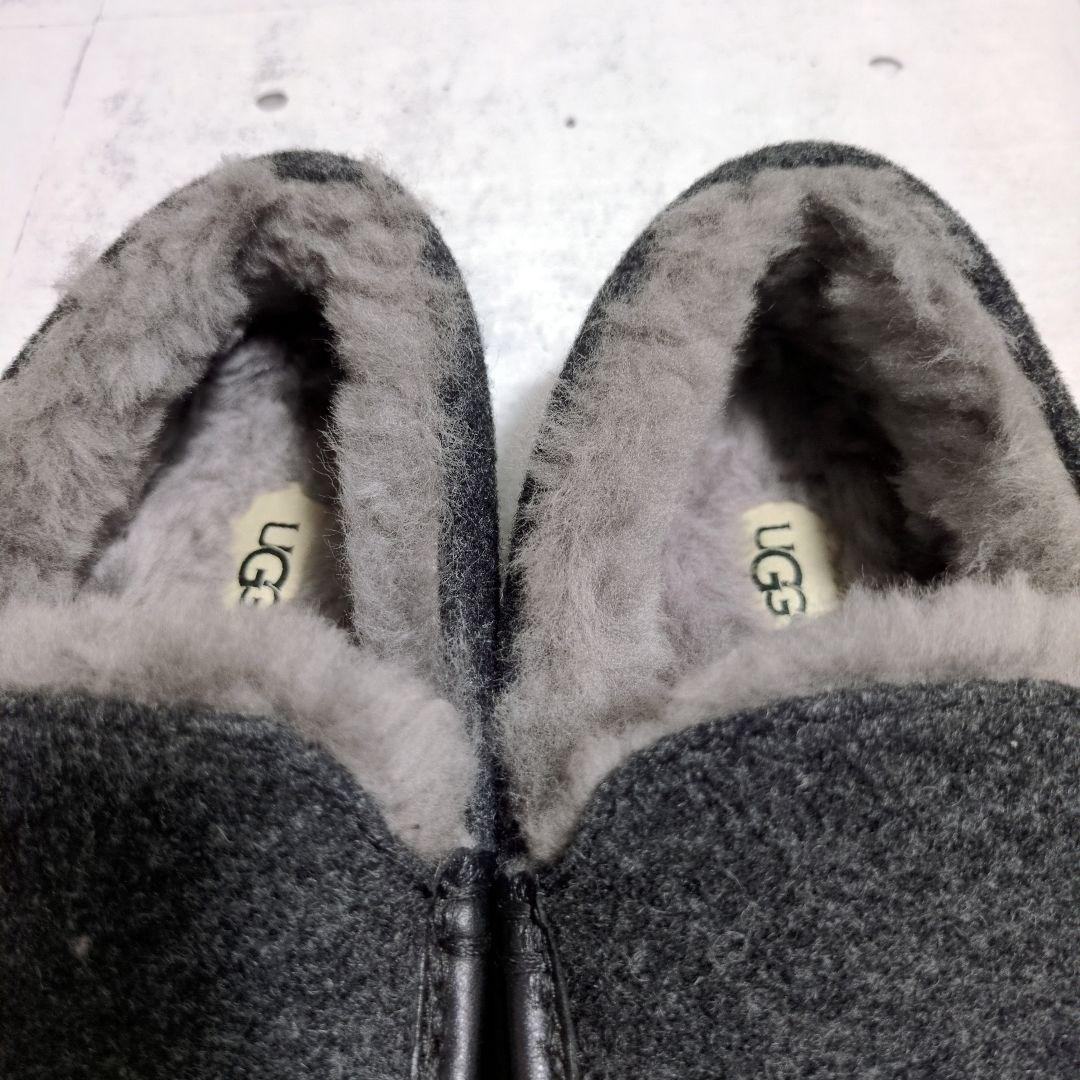 未使用級　UGG　ASCOT　アグ　アスコット　レザー切り替え　スリッポン