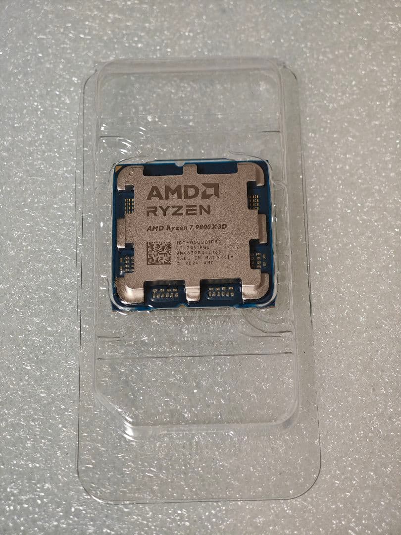 新品 バルク AMD Ryzen 7 9800X3D AM5 CPU