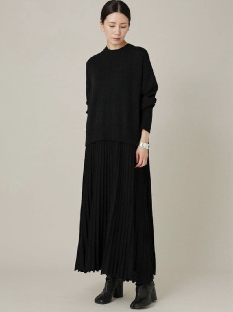 Curensology カレンソロジー　プリーツドッキングワンピース