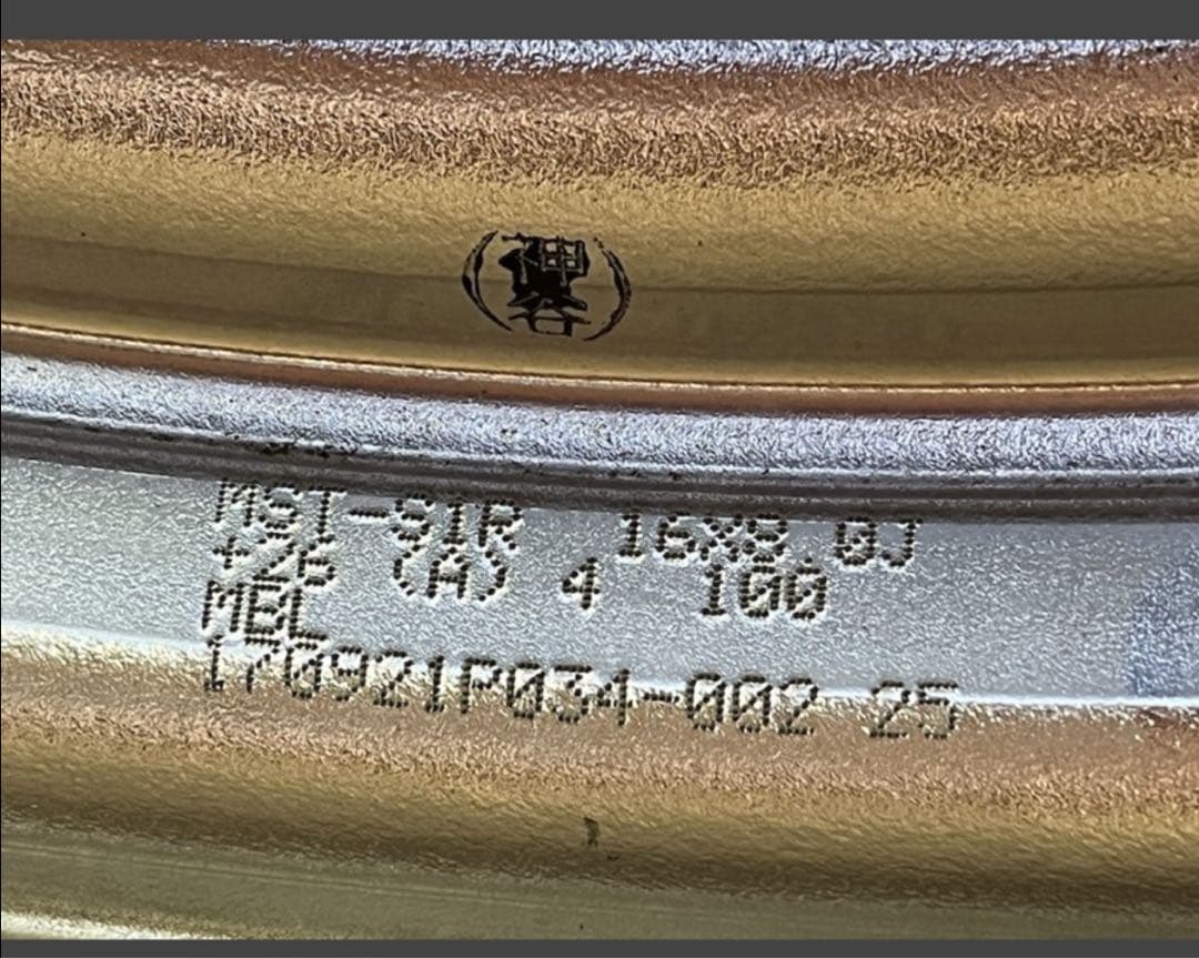 ワークマイスター　16インチ 8.0J+26 8.5J+38 100-4穴