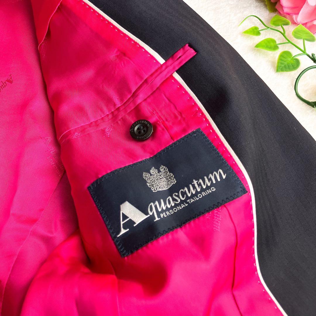 アクアスキュータム★シャドウストライプ スカートスーツ ロゴ総柄裏地 ウール