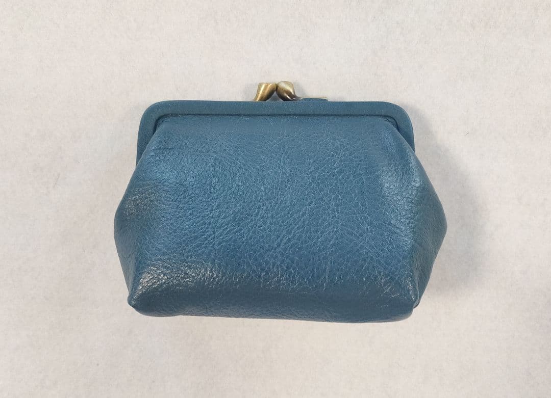 ＊pocopoco＊ 新品 イルビゾンテ がま口 ケース 小銭入れ