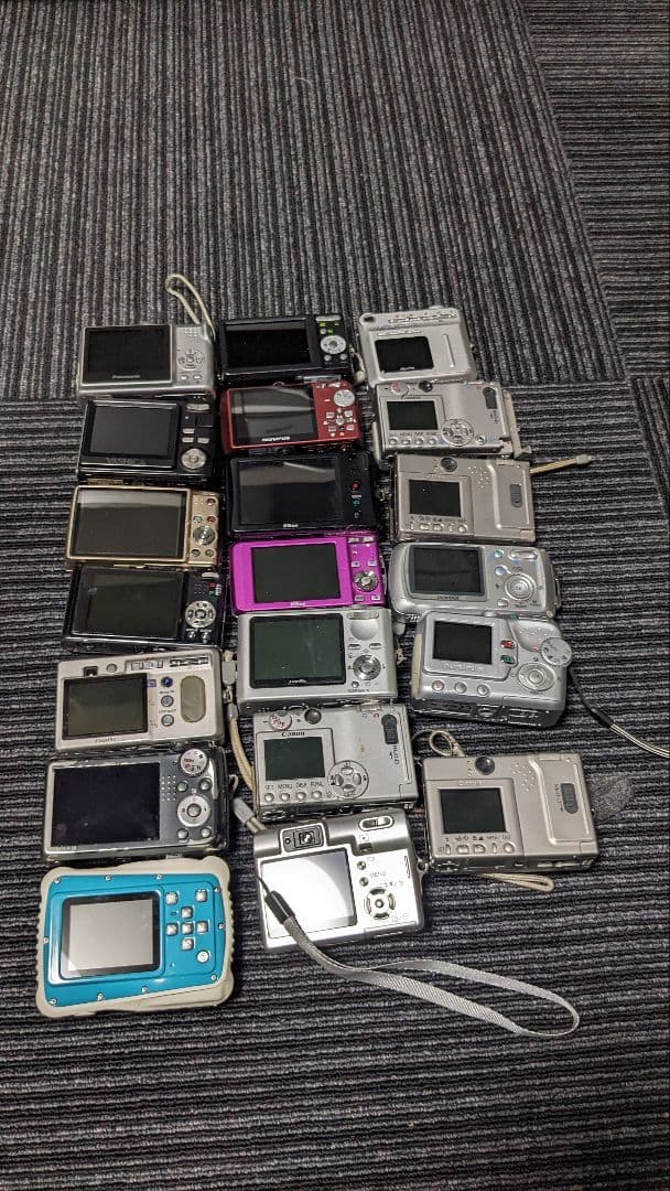 カメラ Nikon Panasonic Fujifilm cannon 20台