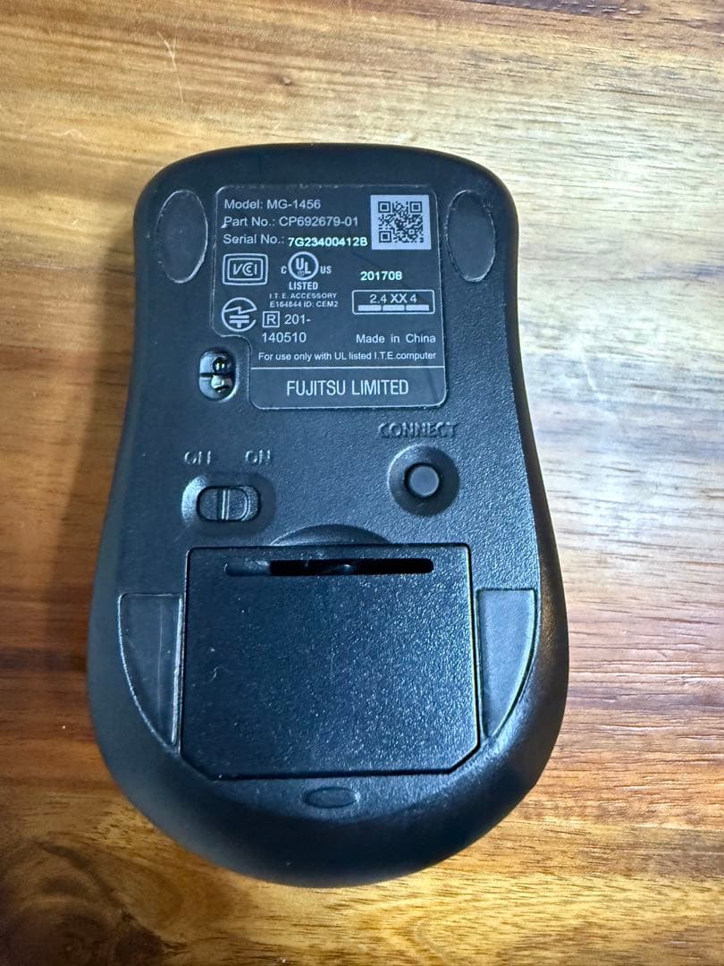 富士通 Core i7第7世代 SSD1TB Windows11