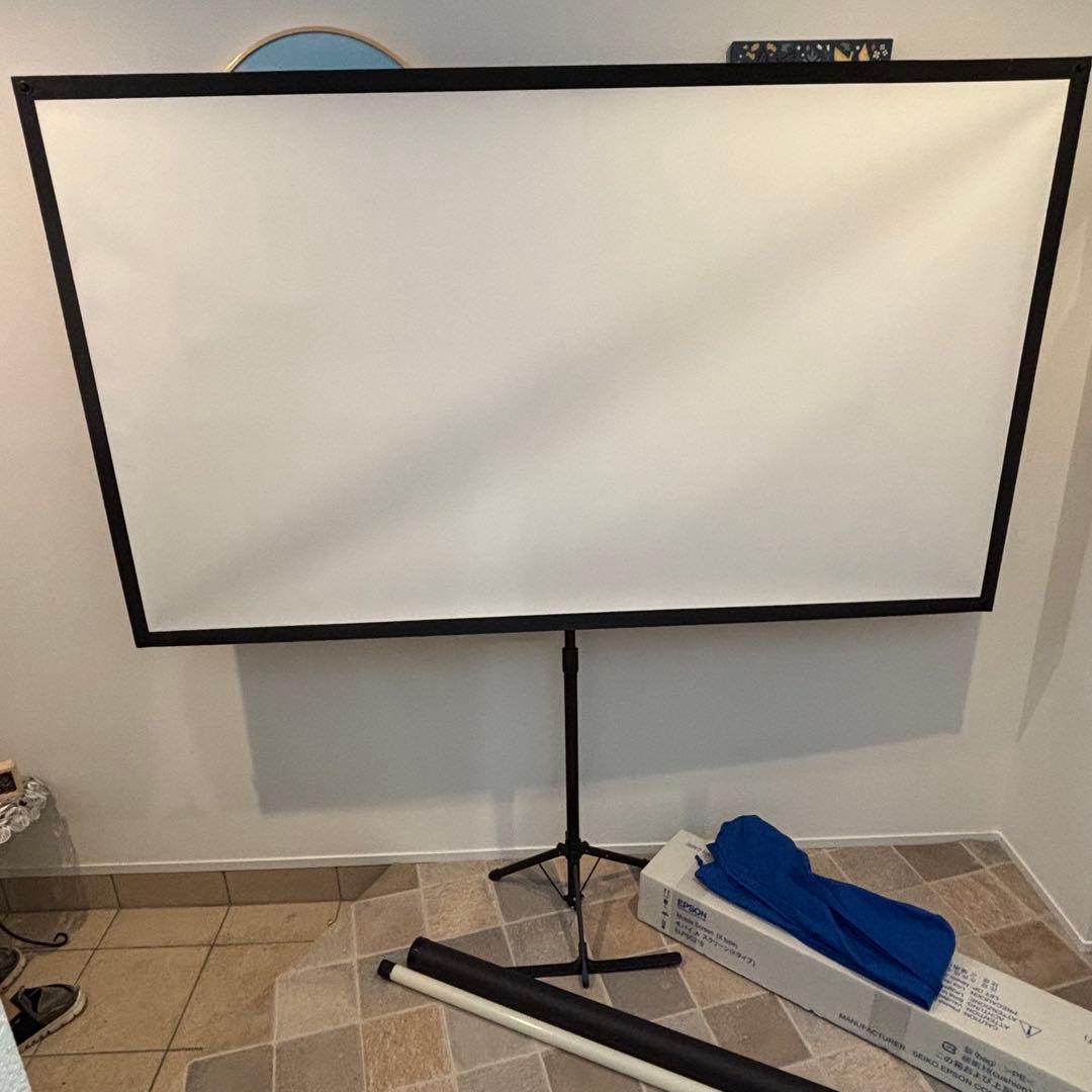 【極美品】EPSON モバイルスクリーン ELPSC21B ✕タイプエプソン