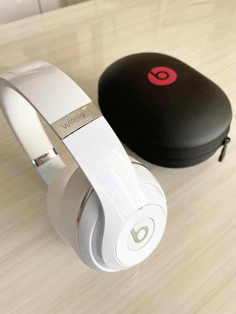 Beats Studio Wireless ホワイト
