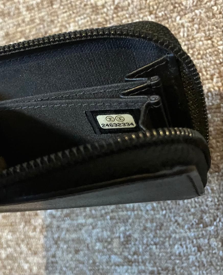 シャネル　復刻　ケース　ブラック　黒