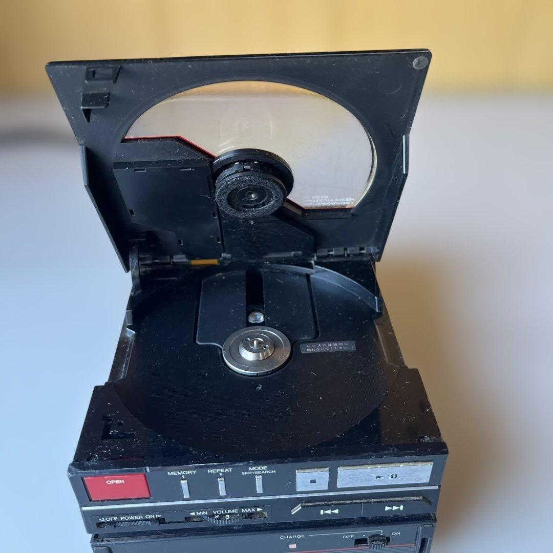 sanyo cdp-10 コンパクト　CDプレーヤー　通電確認のみ　ジャンク扱い