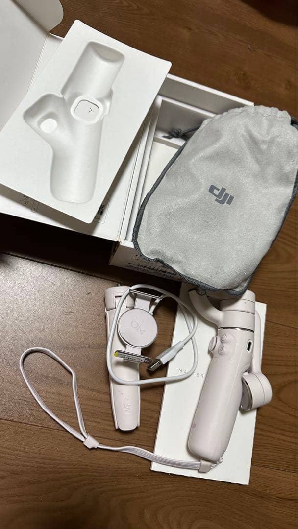 DJI OM 5 スマホスタビライザー