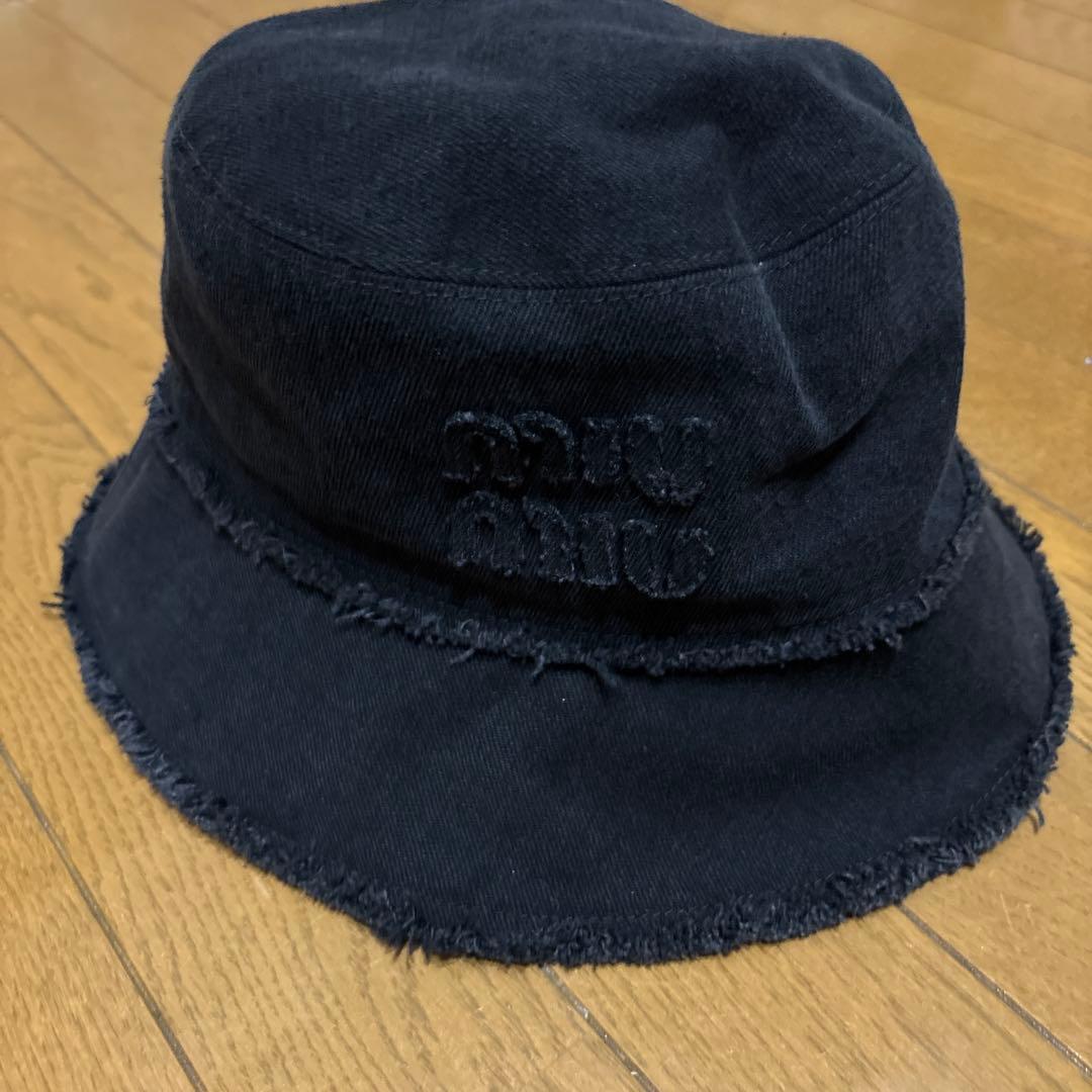 ブラック バケットハット フリンジ仕上げ