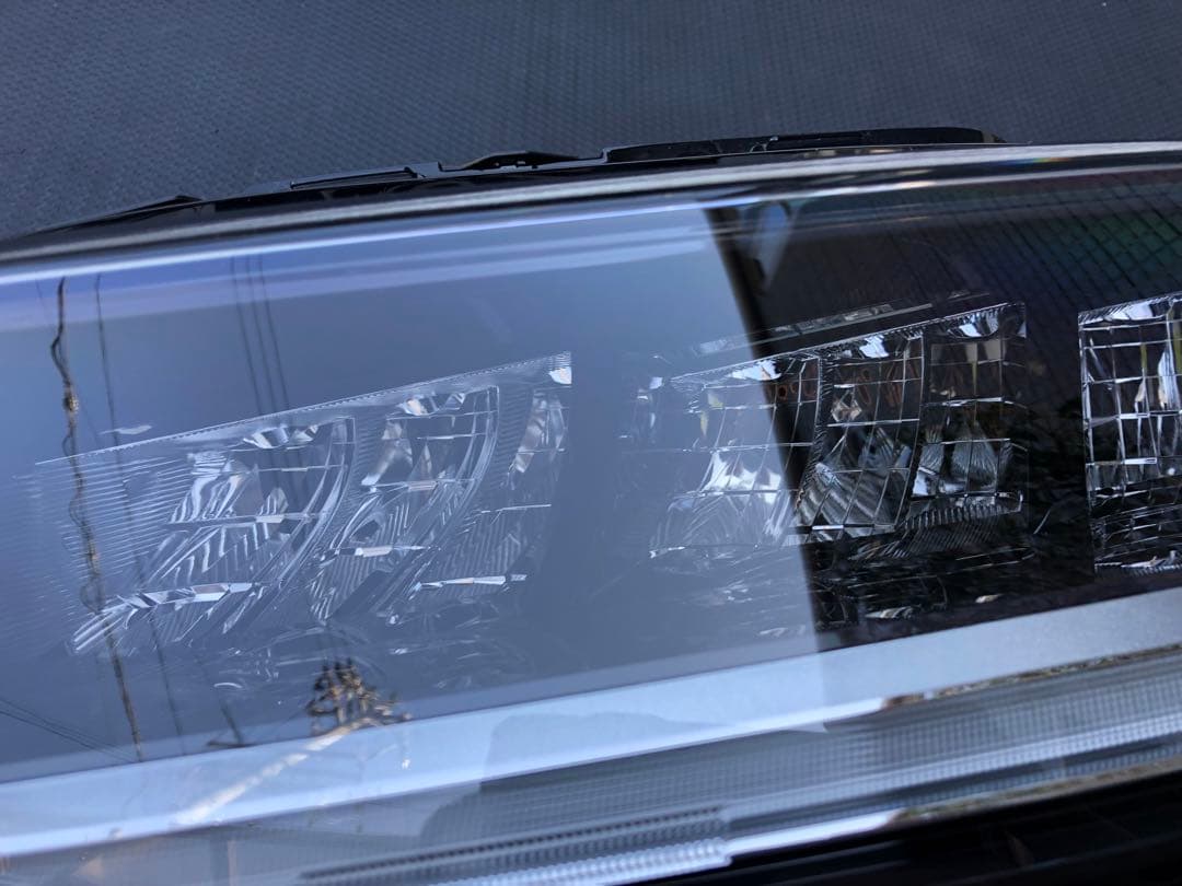 美品良品令和6年式 ZR-V RZ4 左ヘッドライト 参考定価128700円