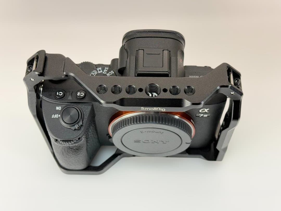 SONY α7III レンズキット 新品同様/SmallRig付