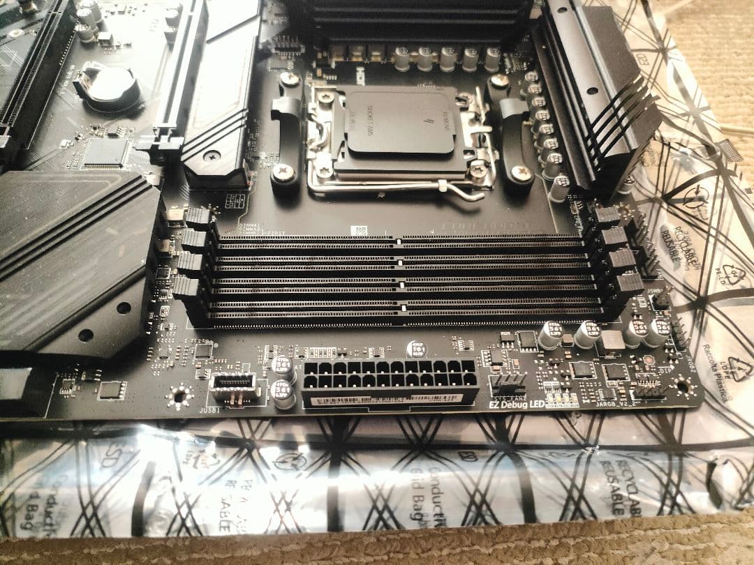 MSI B650 TOMAHAWK WIFI マザーボード動作品