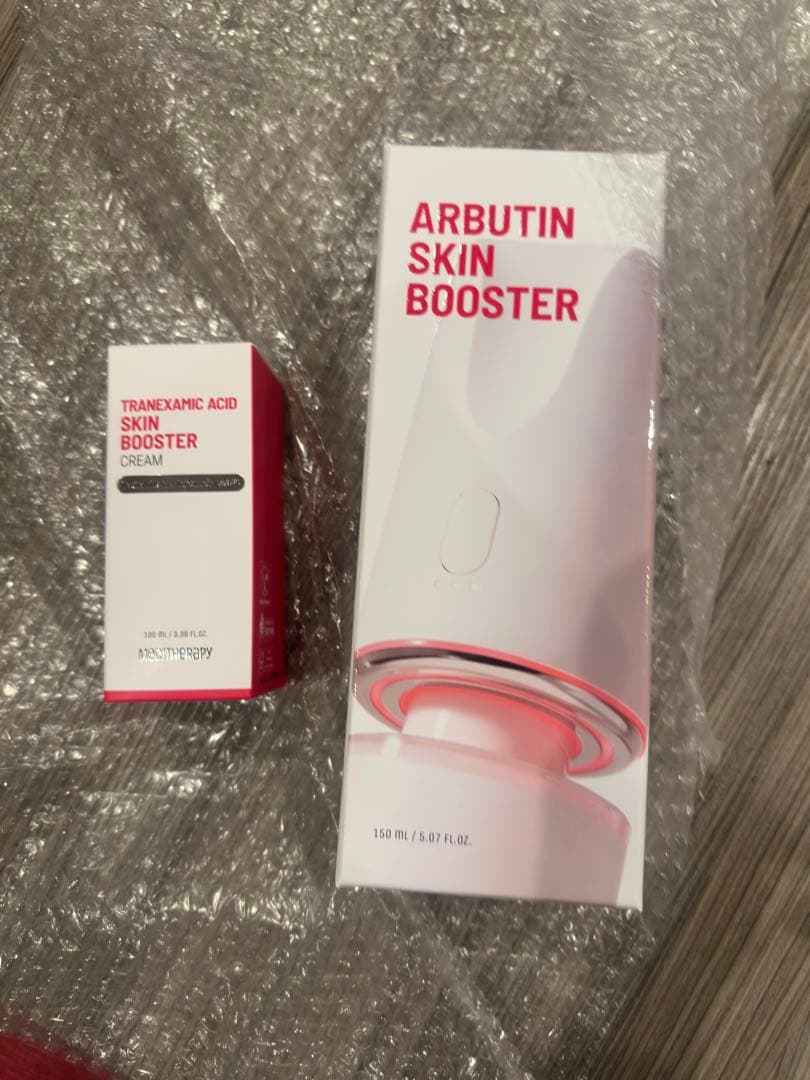 ボディ・フェイスケア ArbutinSkinBooster. Tranexamic AcidCream