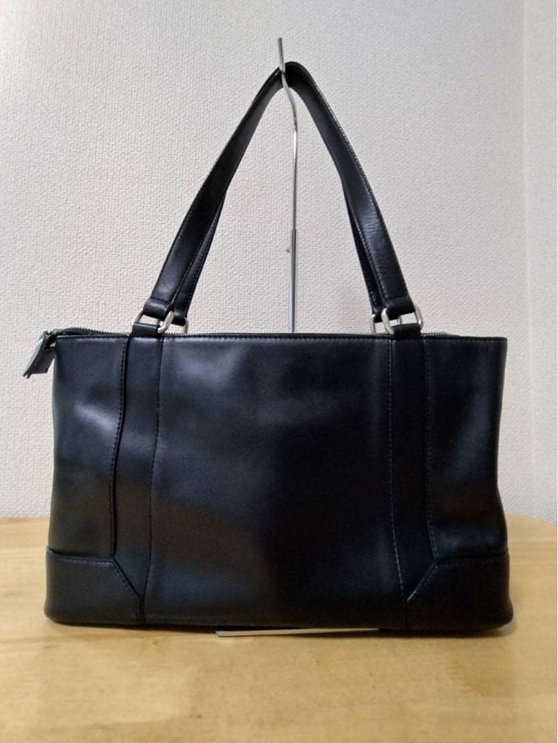 Burberry ビジネス　黒 バーバリー　トート