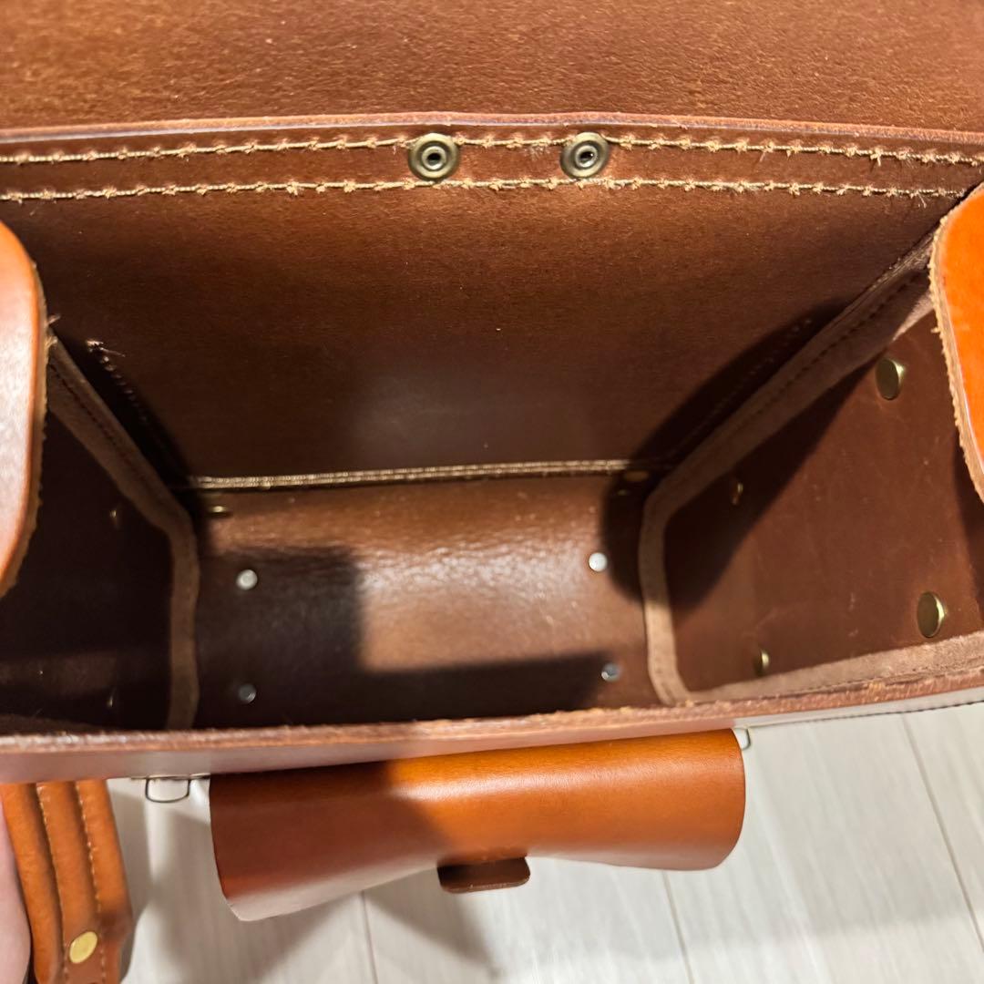 美品 HERZ ヘルツ ガロンリュック（R-100）キャメル