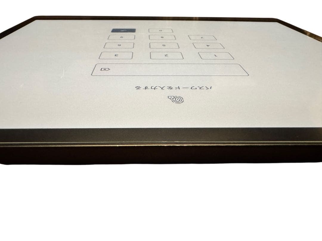 ONYX BOOX Tab Ultra C Pro （カラー電子ペーパー）