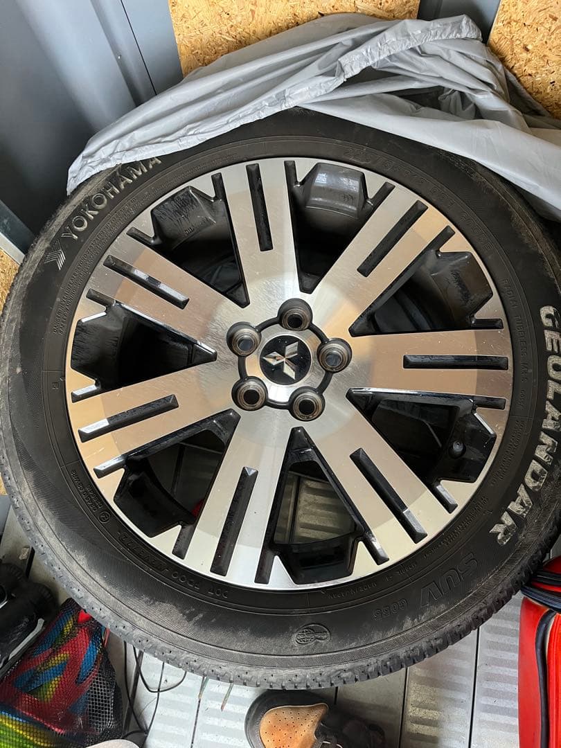 yamazan様　デリカD5 純正18インチホイール　2022年製11月新車購入